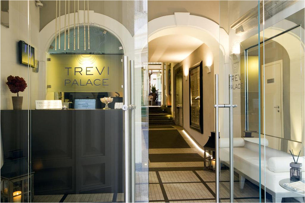 Trevi Palace Hotel Rome Bagian luar foto